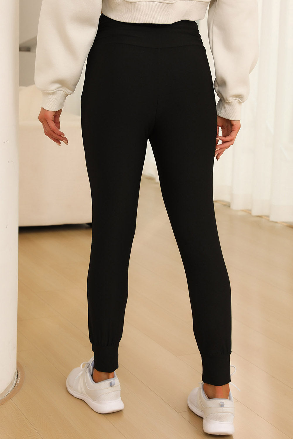 High Waist Pleated Pocket Leggings