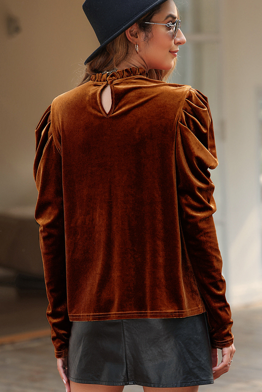 Frilled Collar Puff Sleeve Velvet Top