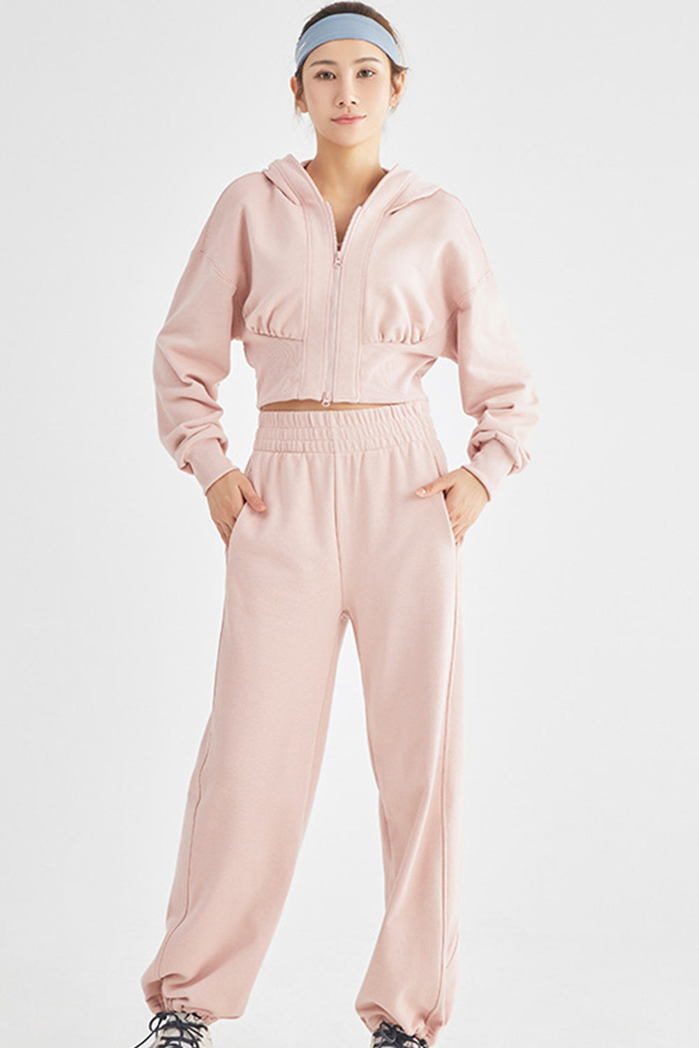 Zip Closure Long Sleeve Hooded Crop Sports Top