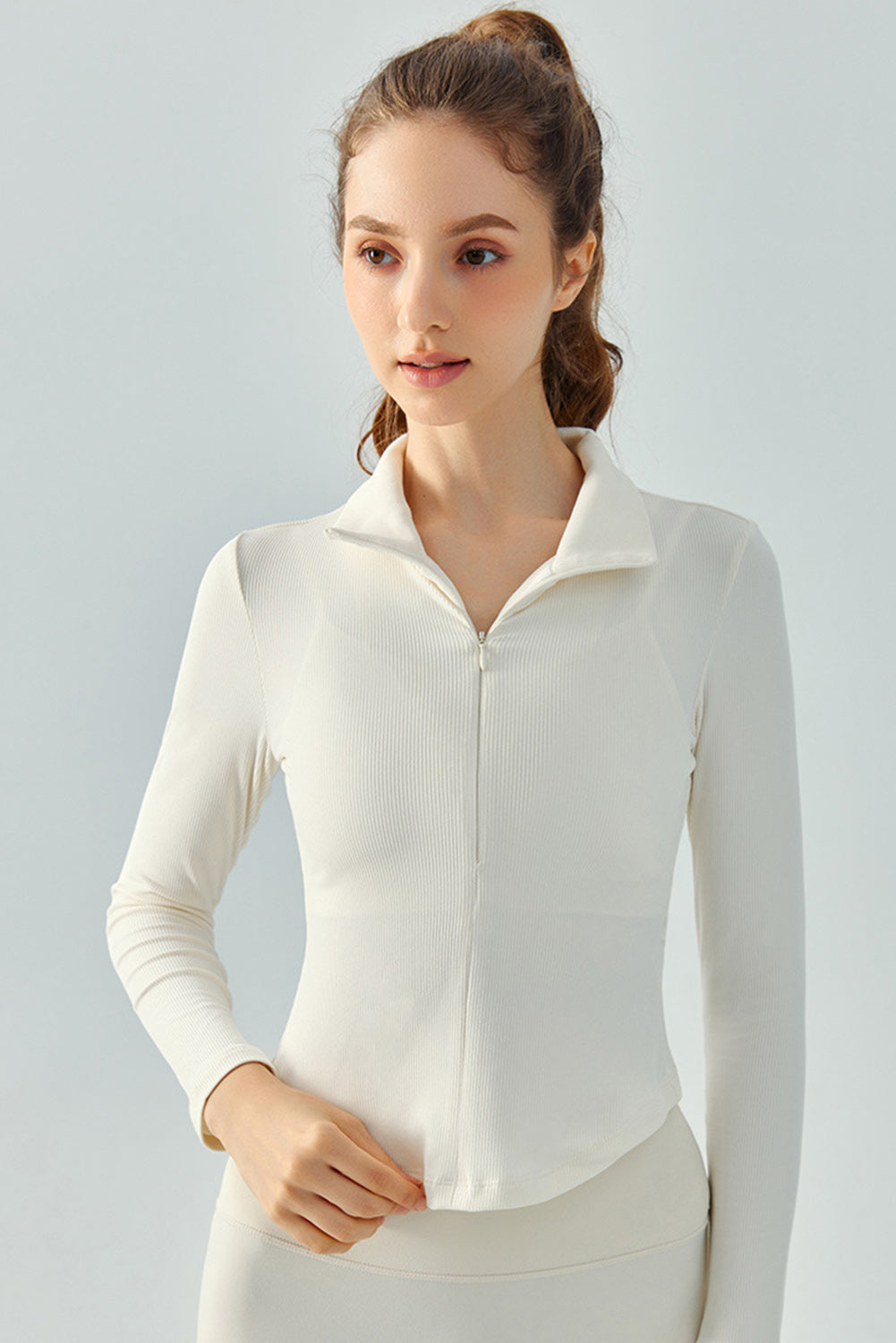 Stand Neck Zipped Slim Fit Long Sleeve Sports Top