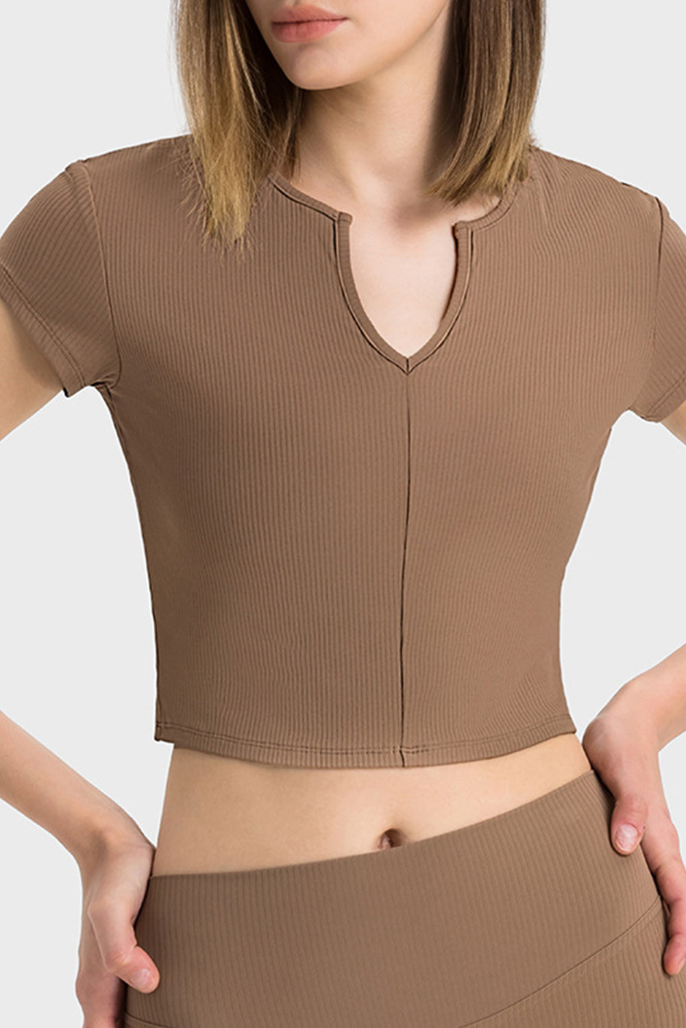 Solid Color Ribbed V Neck Short Sleeve Active Cropped Top