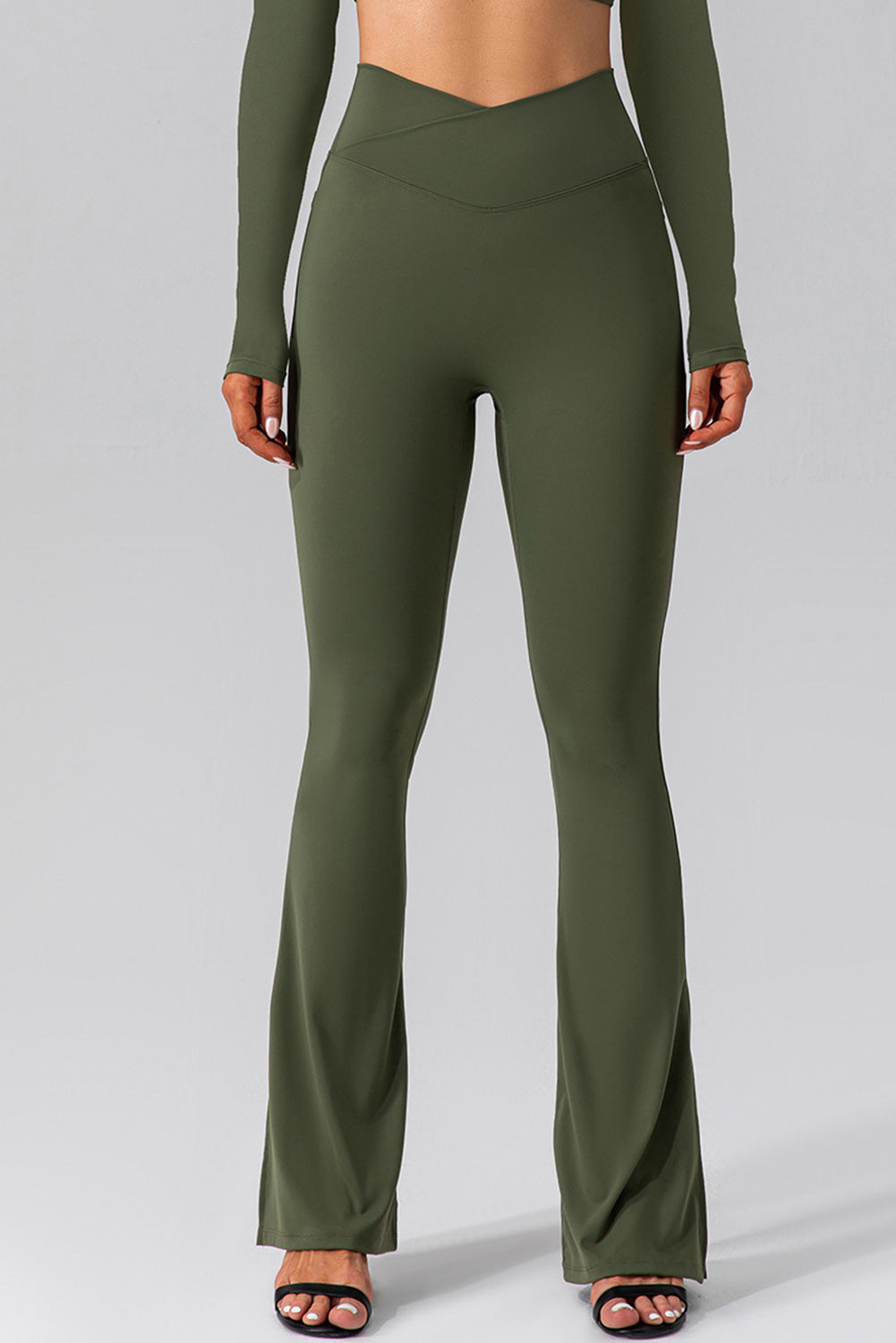 Solid Color Arched Waist Flared Active Leggings