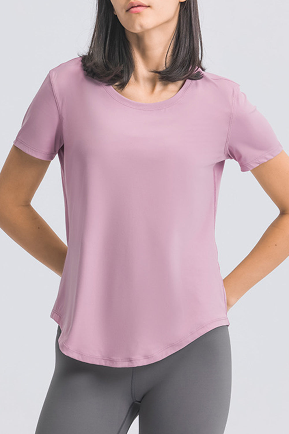 Solid Short Sleeve Cueved Hem Athleisure Top