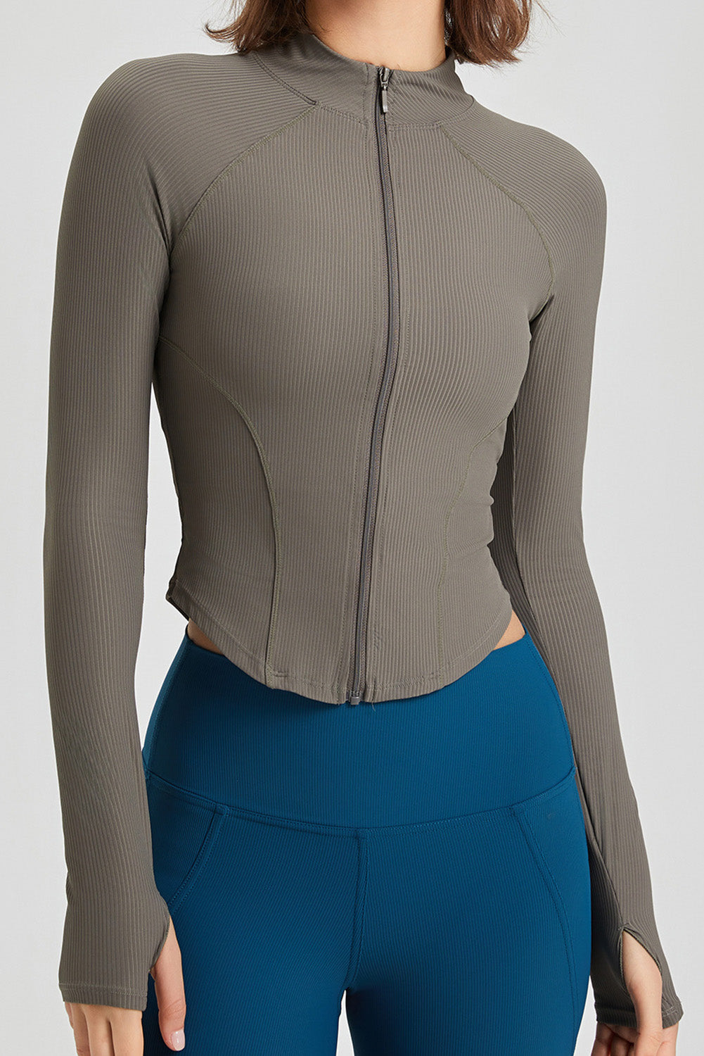 Thumbhole Sleeve Mock Neck Zip Up Yoga Coat
