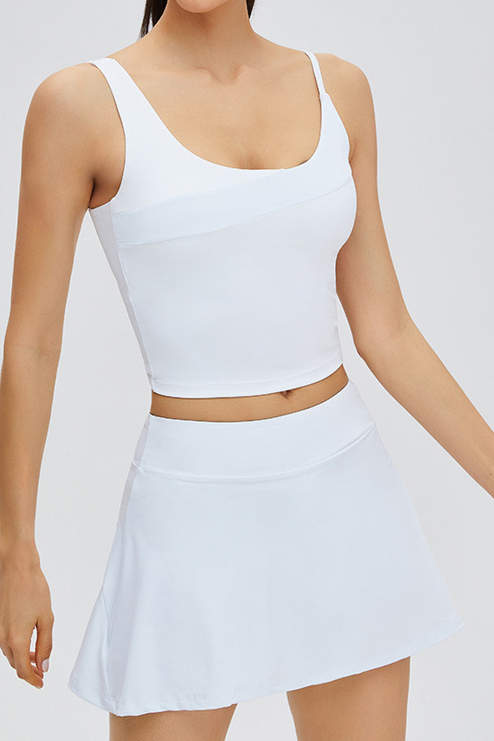 Solid Color High Waist Back Pleated Sports Skirt